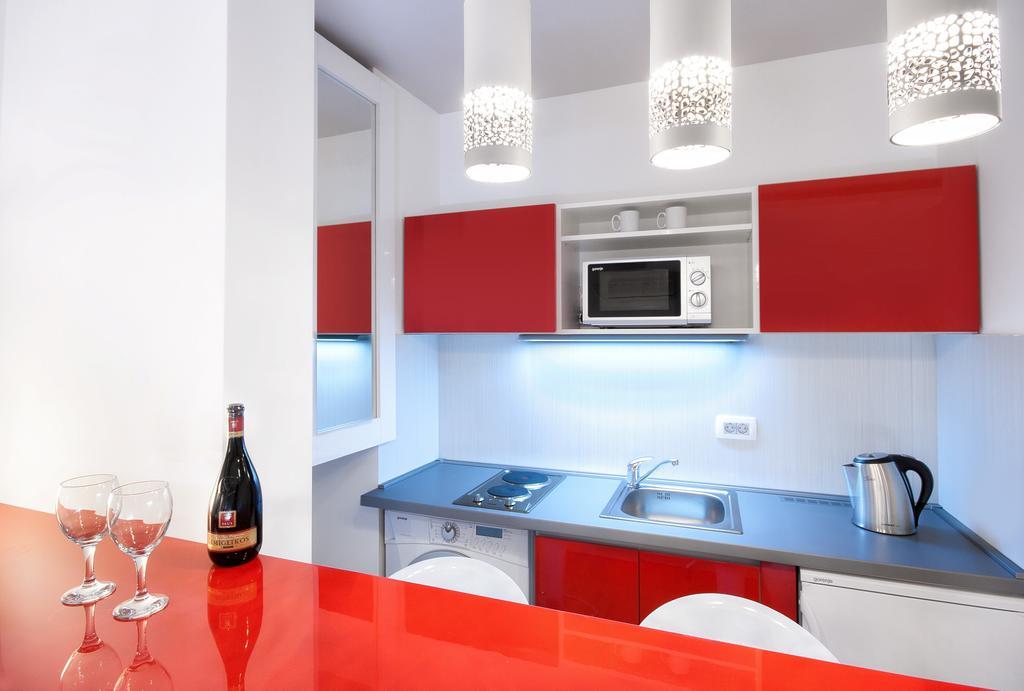 Downtown Belgrade Apartments - Cherry Ngoại thất bức ảnh